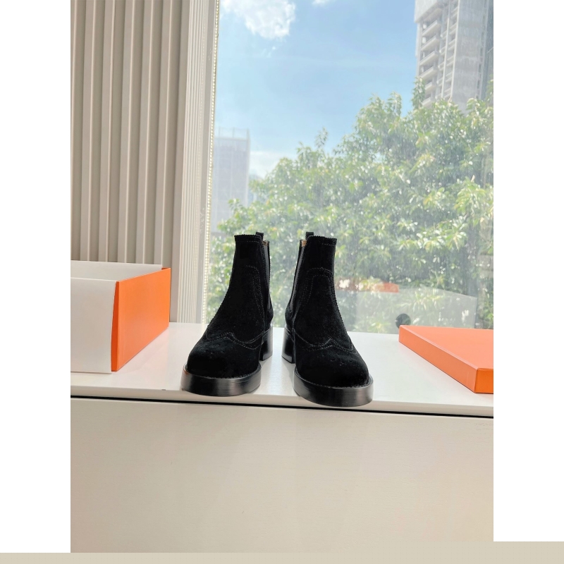 H**mes boots